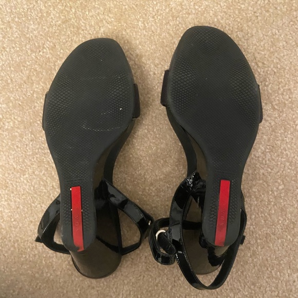 Prada black wedge - Picture 4 of 4